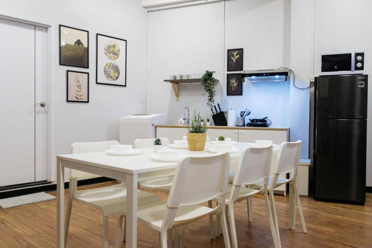 U3 Large 2 Bedroom Full Kitchen Near Bts Udomsuk Bangkok Eksteriør billede